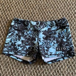 M Fleo Shorts